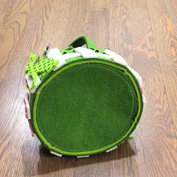 πHPπ Polka Dot Felt Spring Bunny Easter Basket - Picture 7 of 7